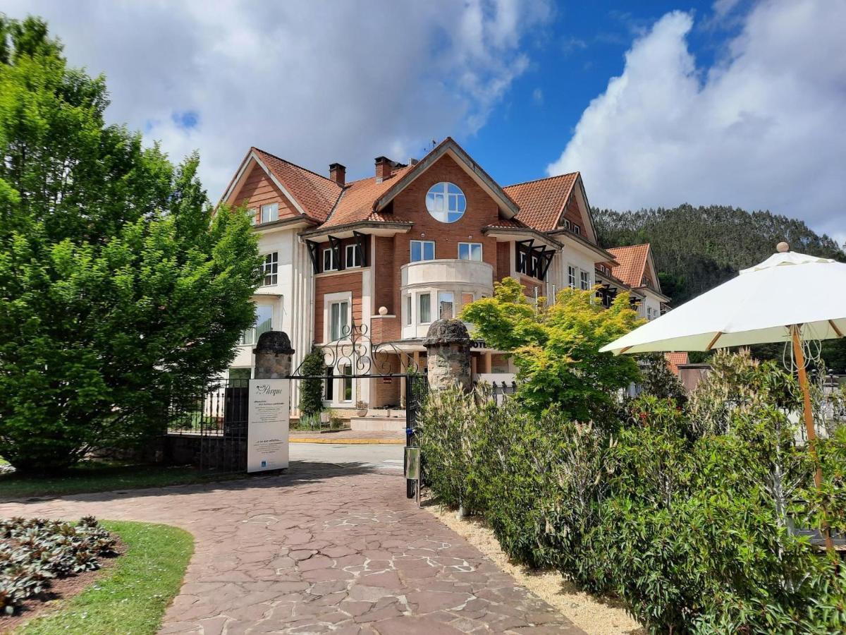Gran Hotel Balneario De Puente Viesgo Exterior foto